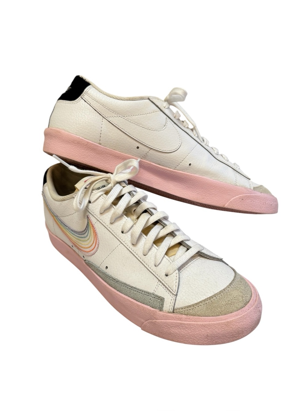 Nike Blazer ‘77 Low Be True Rainbow Pride White Men’s 12 DD3034-100 Sneakers